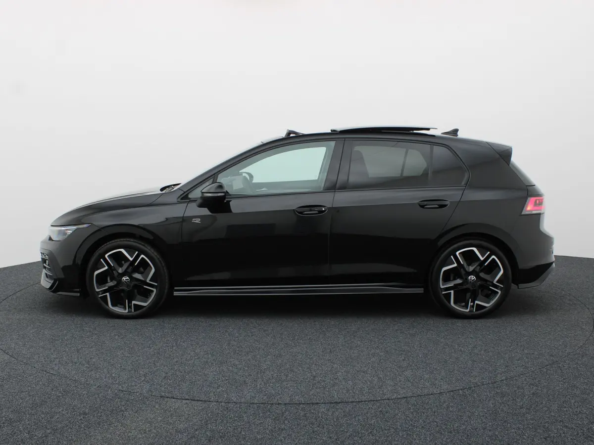 1.5 eTSI R-Line Edition | Pano | Keyless | Trekhaak wegkl. | IQ Light | Head Up | Harman/Kardon | Prijs Rijklaar!!
