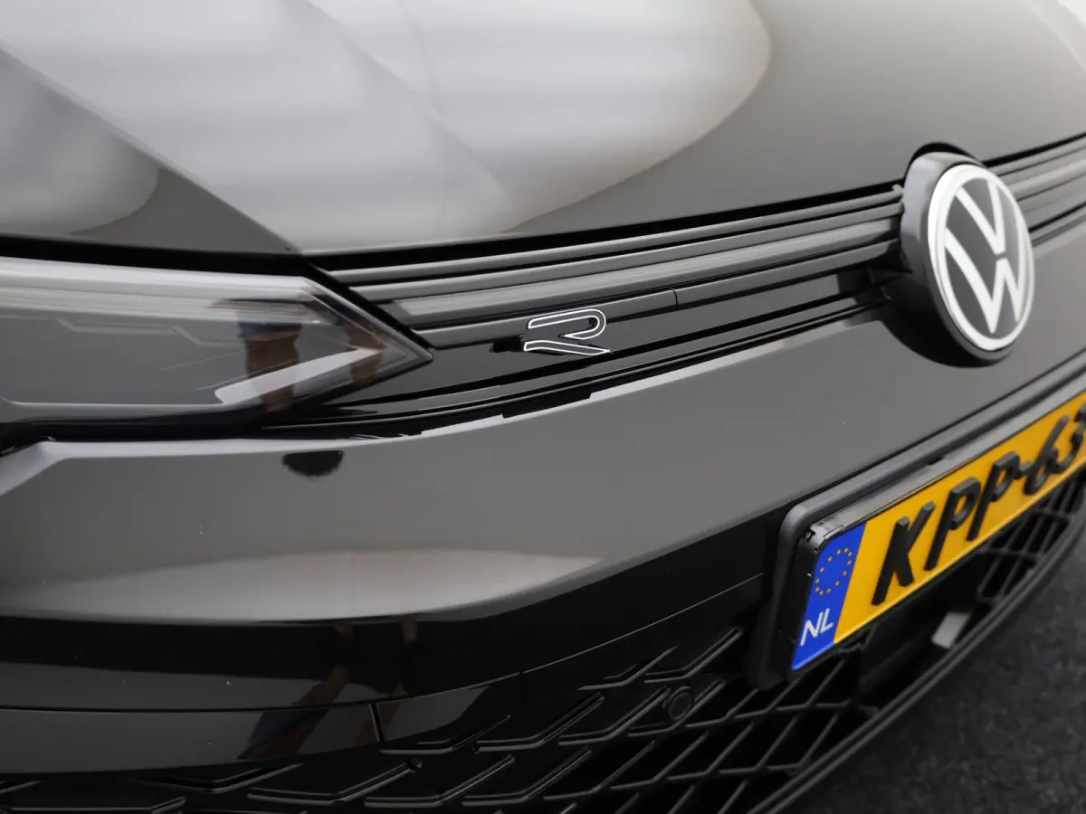 1.5 eTSI R-Line Edition | Pano | Keyless | Trekhaak wegkl. | IQ Light | Head Up | Harman/Kardon | Prijs Rijklaar!!