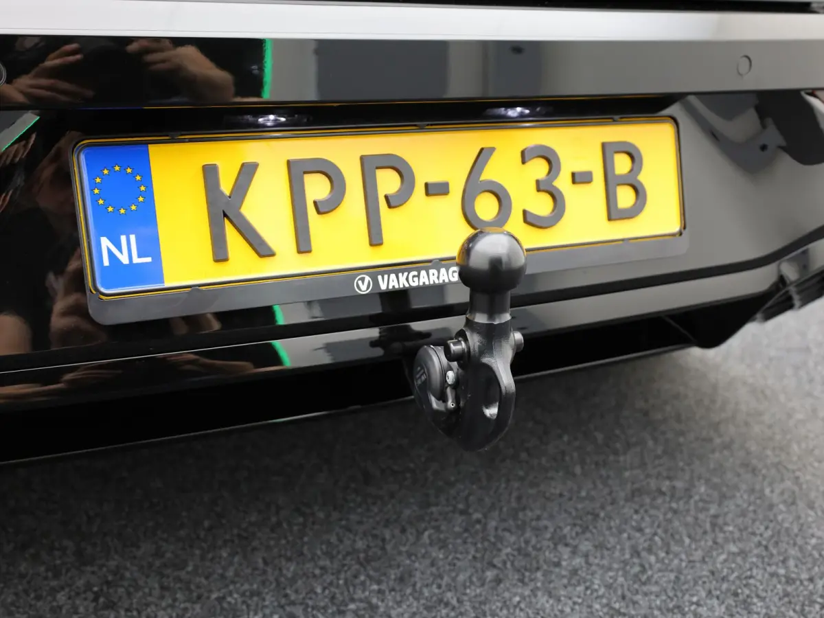 1.5 eTSI R-Line Edition | Pano | Keyless | Trekhaak wegkl. | IQ Light | Head Up | Harman/Kardon | Prijs Rijklaar!!