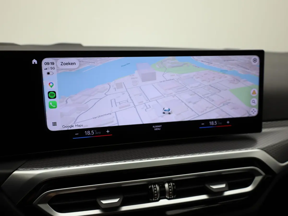 M340i xDrive | Pano | Keyless | Memory | Trekhaak | Laser | Head Up | 19'' | Prijs Rijklaar!!