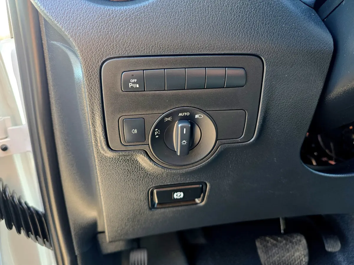 116 CDI L2 H1 - 160 Pk - Euro 6 - AUTOMAAT - ParkeerCamera - Airco - Cruise Control