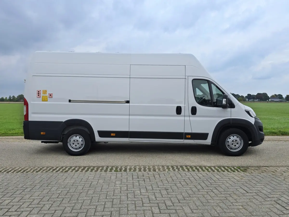 435 2.2 BlueHDi L4 H3 - 165 Pk - Euro 6 - Airco - ParkeerCamera - Laadklep