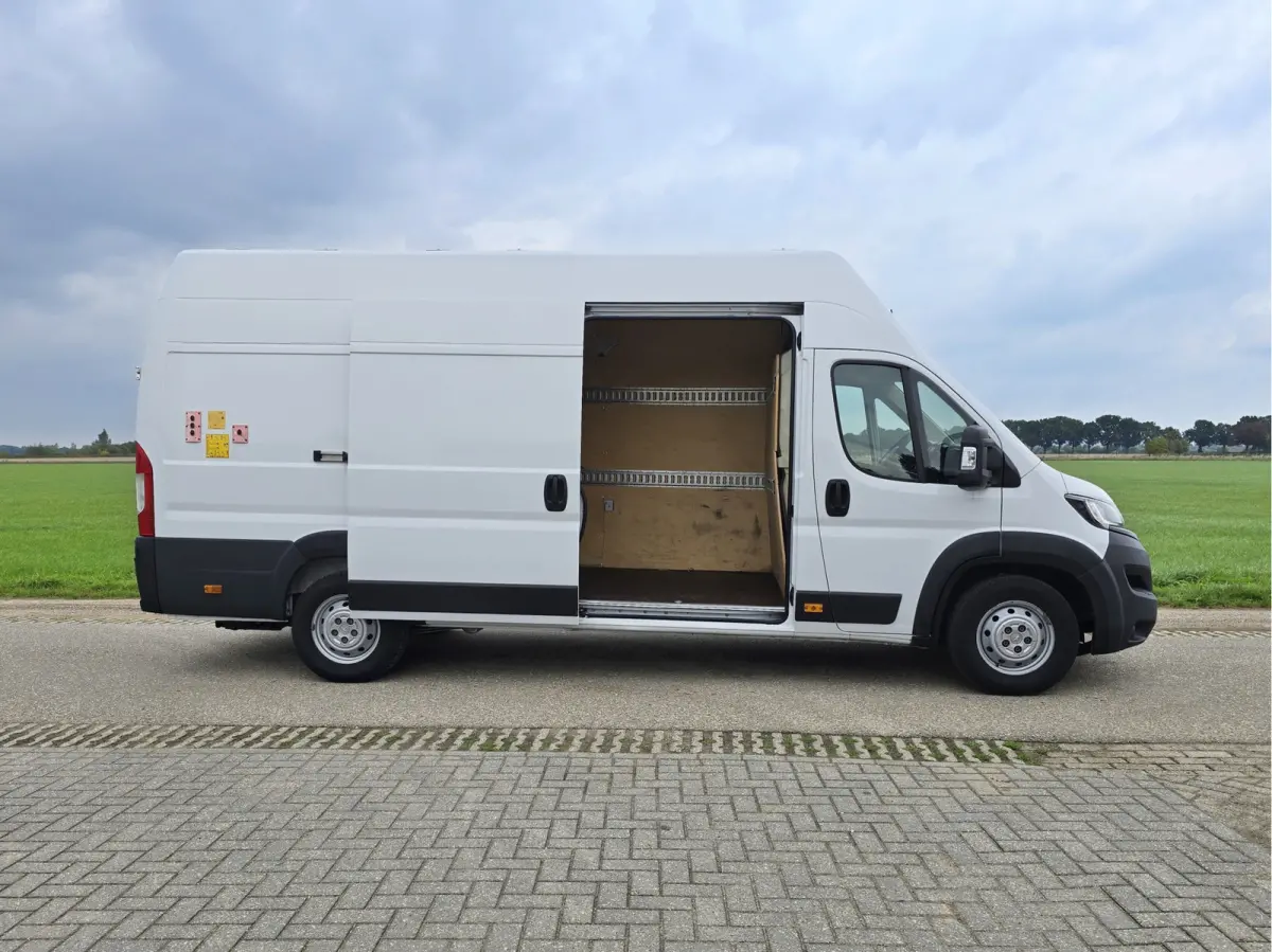 435 2.2 BlueHDi L4 H3 - 165 Pk - Euro 6 - Airco - ParkeerCamera - Laadklep
