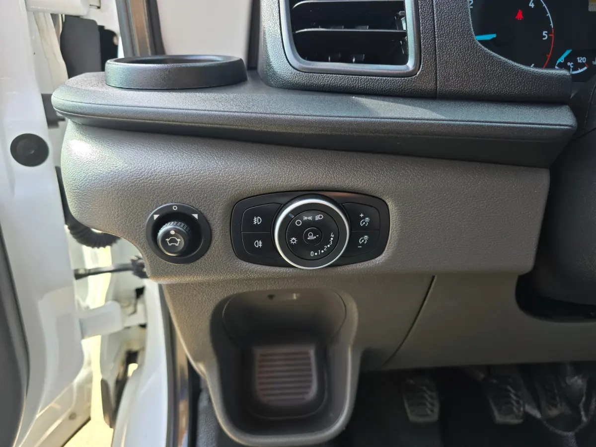 350 2.0 TDCI L2 H2 - 130 Pk - Euro 6 - Airco - Cruise Control