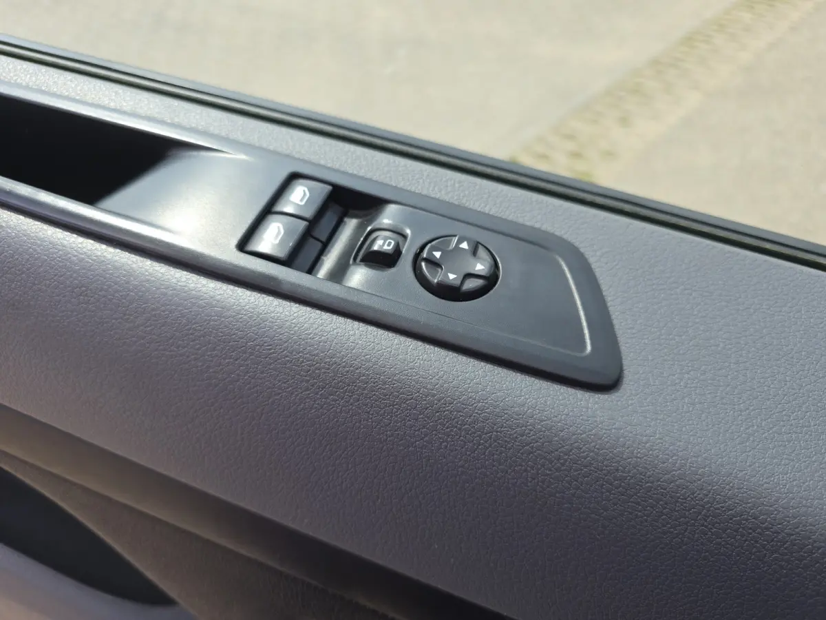 2.0 BlueHDI 120 M Club - 120 Pk - Euro 6 - Airco - Cruise Control - Parkeerhulp