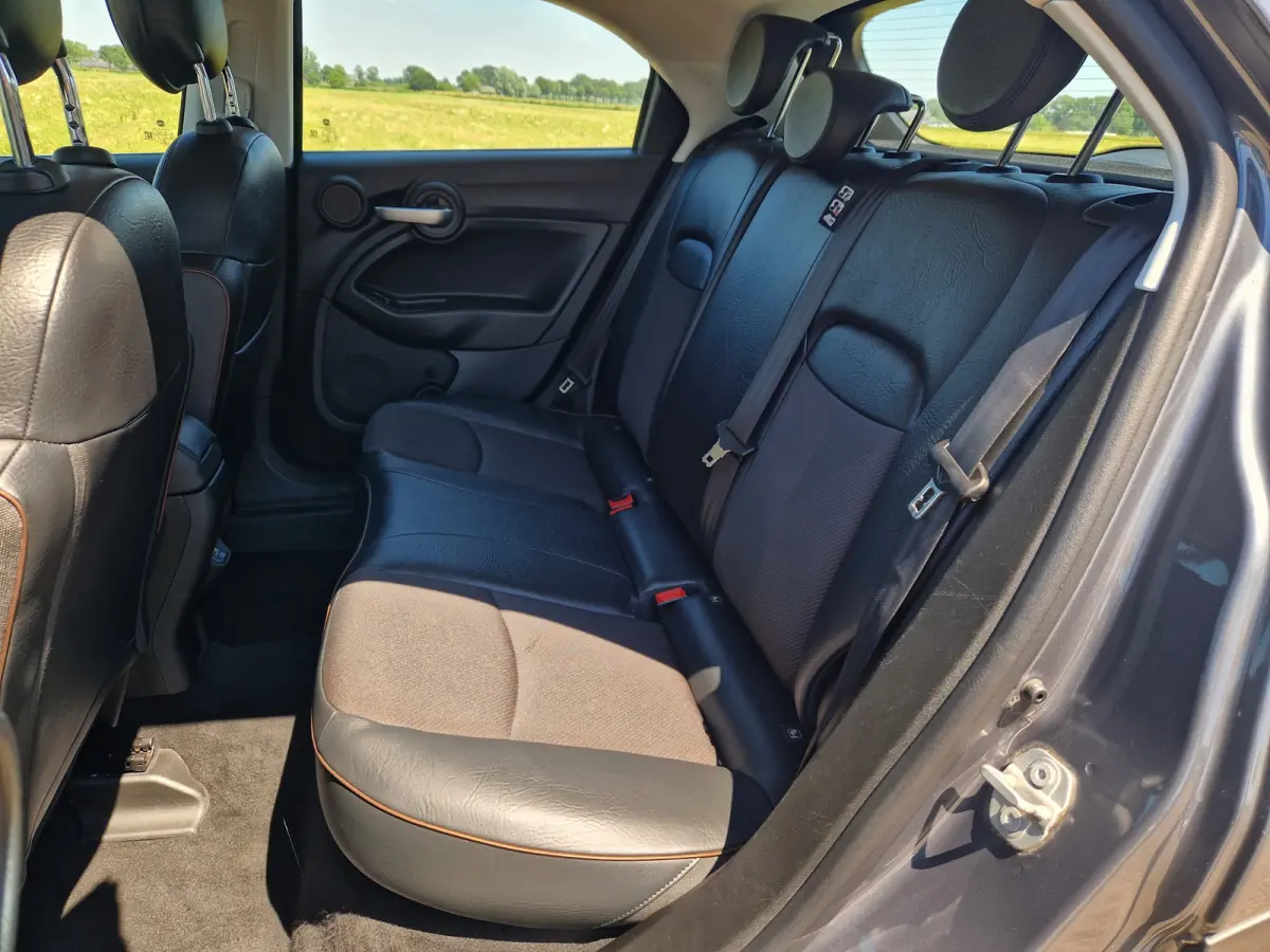 1.0 GSE Lounge - 120 Pk - Euro 6 - Navi - Climate Control