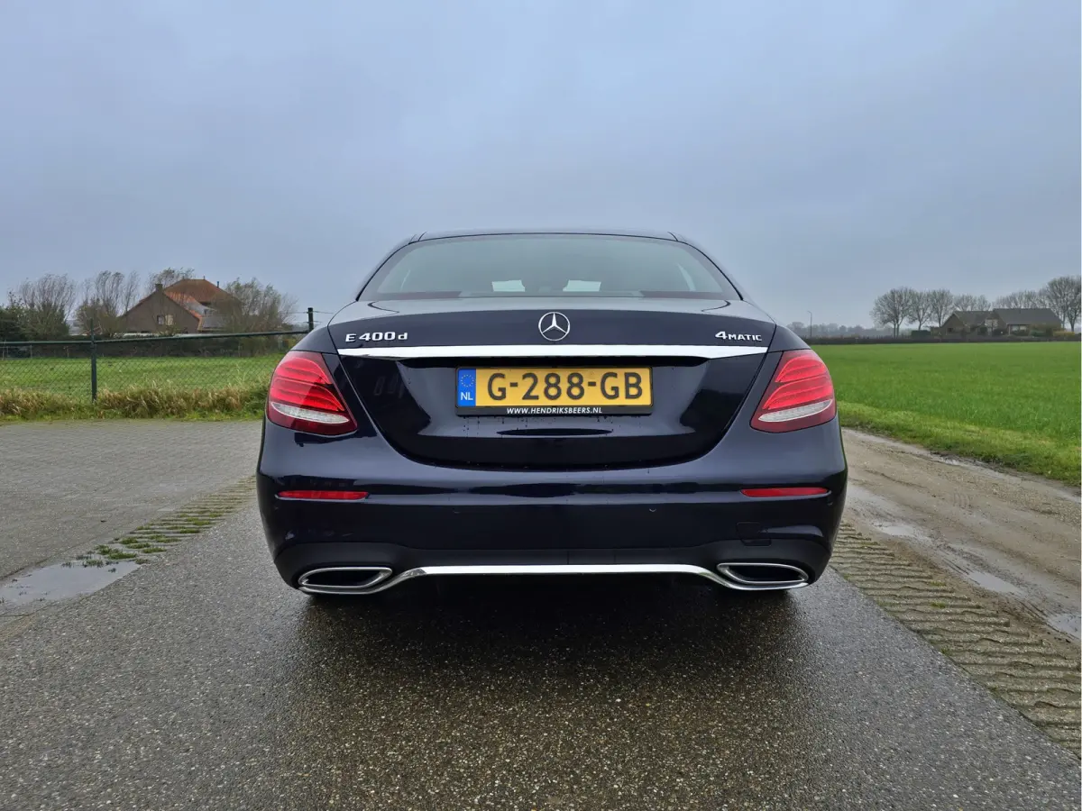 400d 4Matic Premium Plus - 340 Pk - Euro 6 - Lederen bekleding - ParkeerCamera - Schuif/Kanteldak