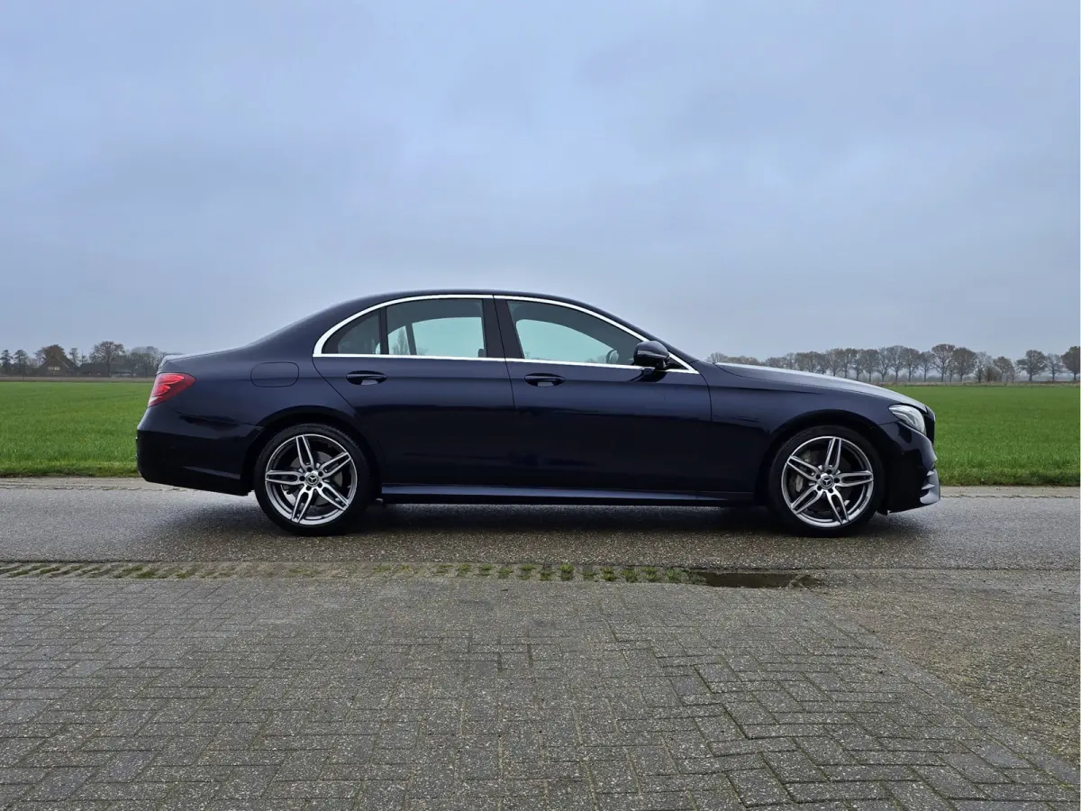 400d 4Matic Premium Plus - 340 Pk - Euro 6 - Lederen bekleding - ParkeerCamera - Schuif/Kanteldak