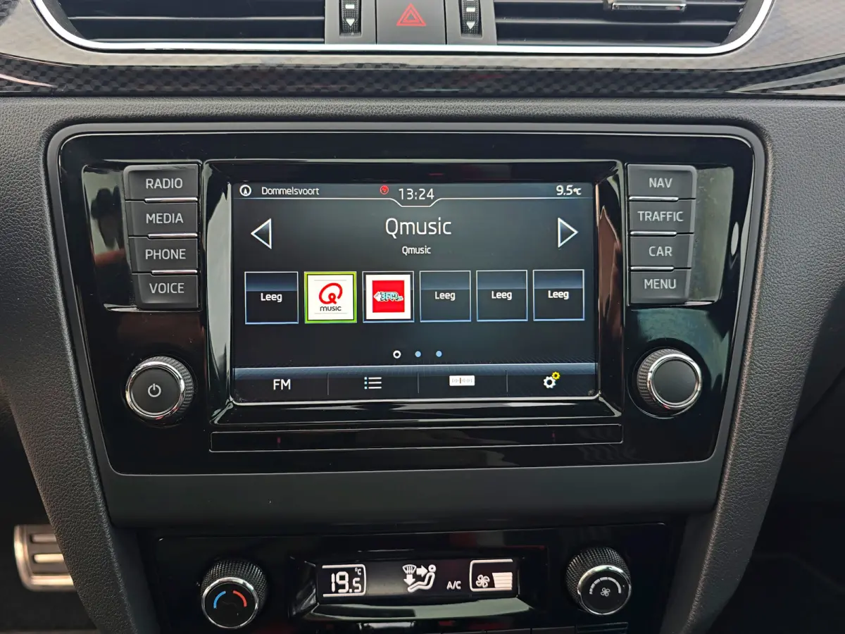 1.0 TSI Greentech Clever - 110 Pk - Euro 6 - AUTOMAAT - Navi - PDC V+A