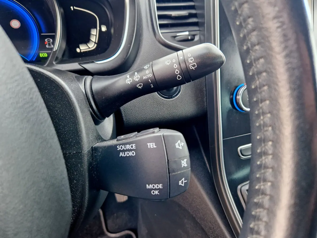 1.5 dCi Intens 7p. - 110 Pk - Euro 6 - Navi - Airco - Cruise Control