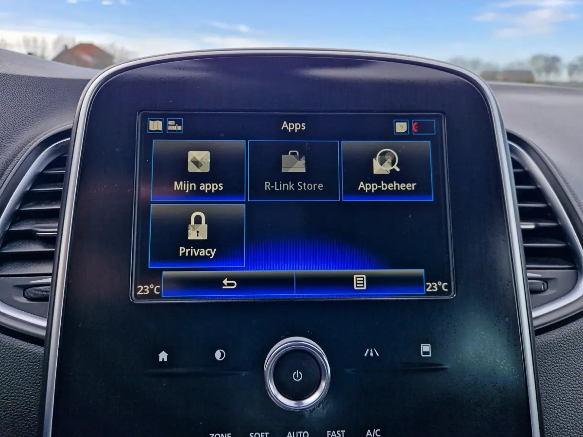 1.5 dCi Intens 7p. - 110 Pk - Euro 6 - Navi - Airco - Cruise Control