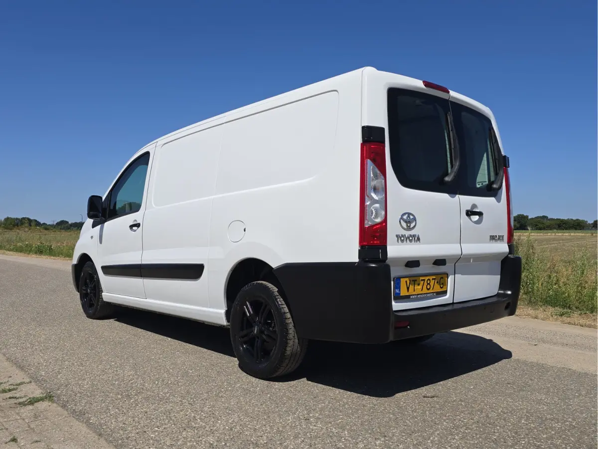 2.0D L2H1 Aspiration - Euro 5 - 130 Pk - Airco - Cruise Control