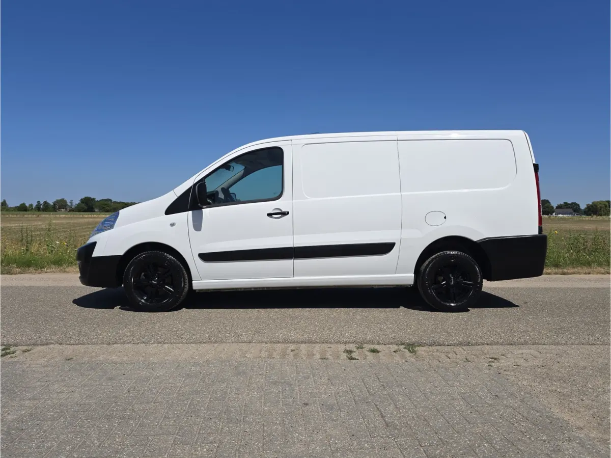 2.0D L2H1 Aspiration - Euro 5 - 130 Pk - Airco - Cruise Control
