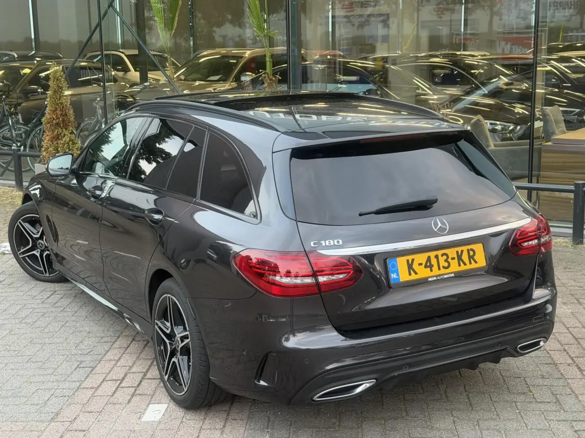 180 Bns Solution AMG 2021 Volle auto