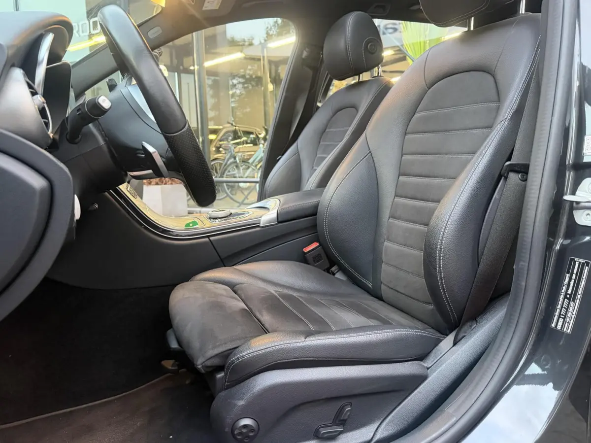 180 Bns Solution AMG 2021 Volle auto
