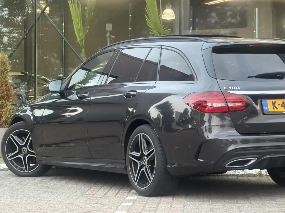 180 Bns Solution AMG 2021 Volle auto