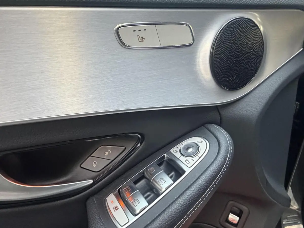 180 Bns Solution AMG 2021 Volle auto