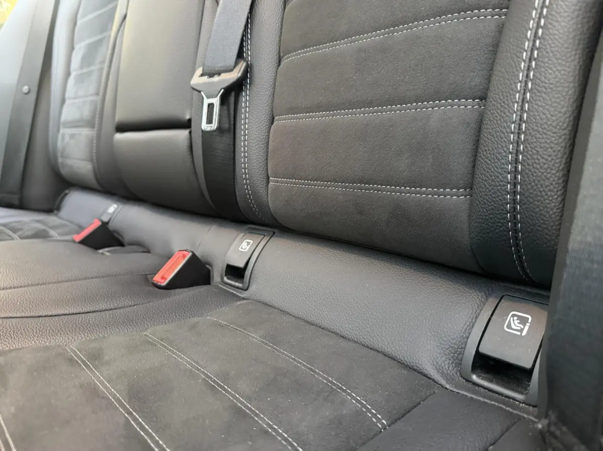 180 Bns Solution AMG 2021 Volle auto