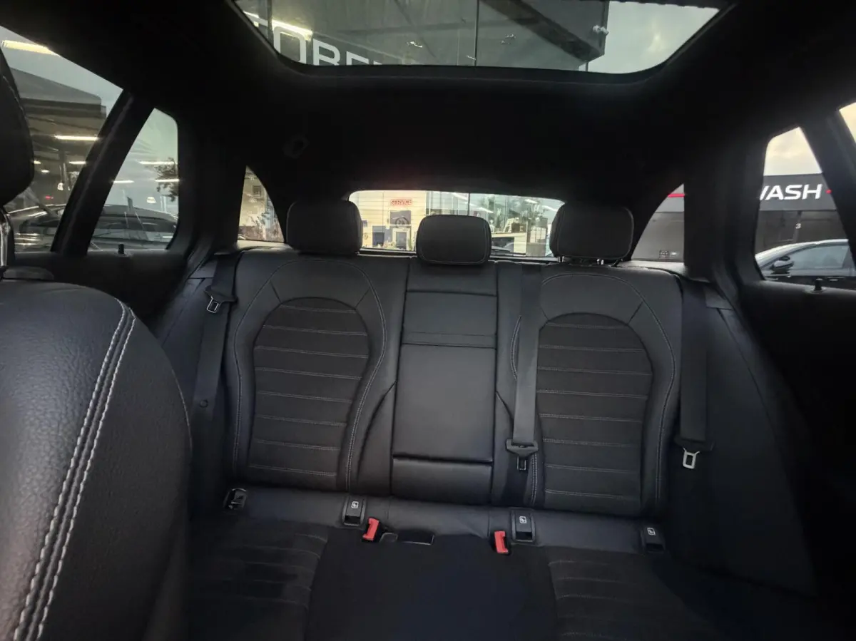 180 Bns Solution AMG 2021 Volle auto