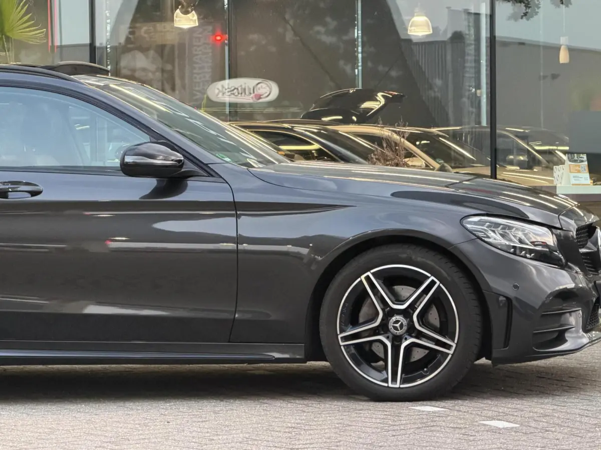 180 Bns Solution AMG 2021 Volle auto