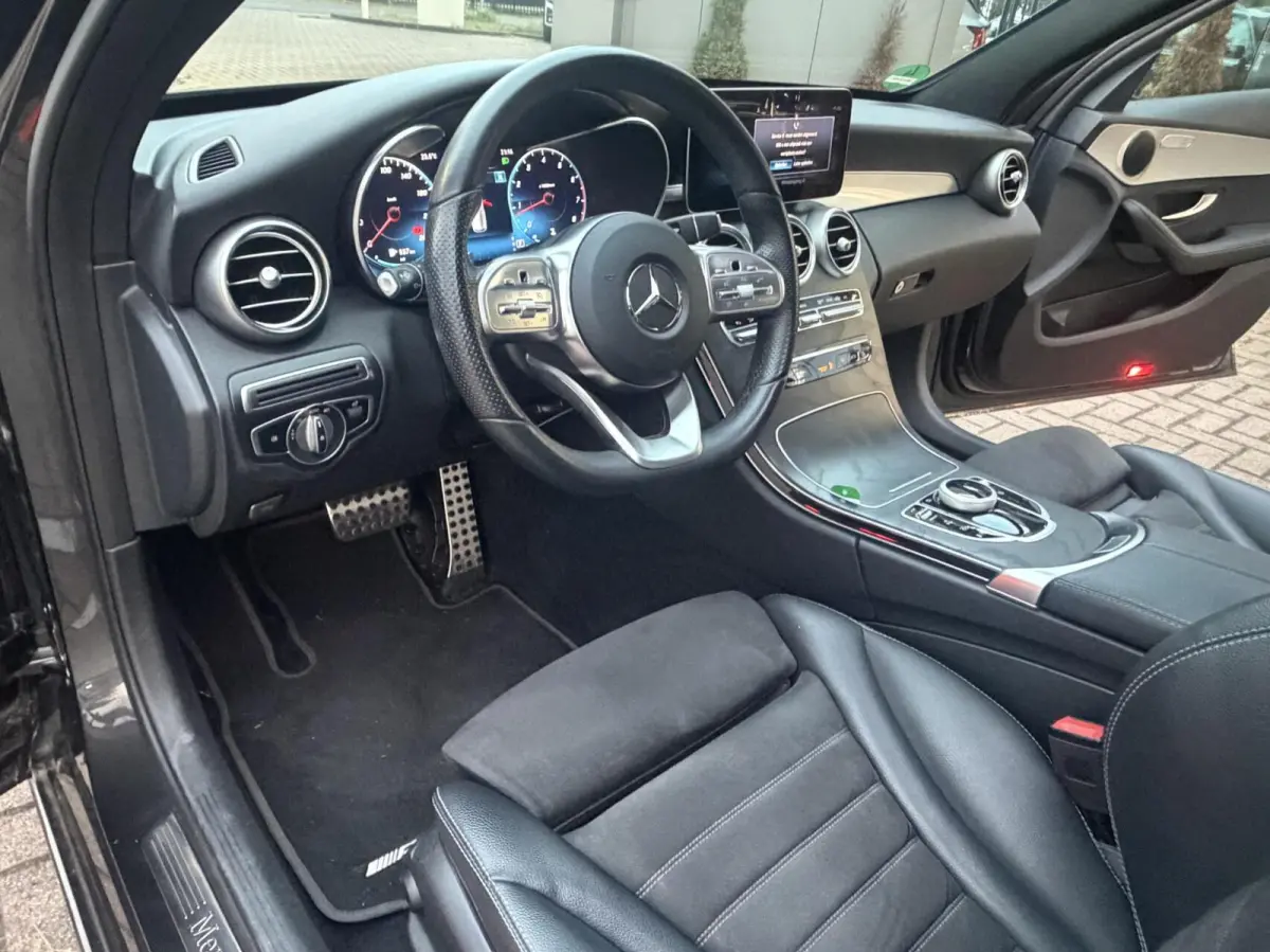 180 Bns Solution AMG 2021 Volle auto