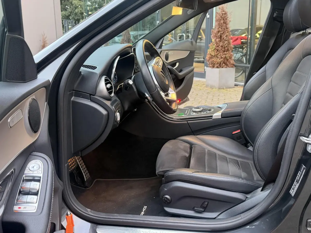 180 Bns Solution AMG 2021 Volle auto