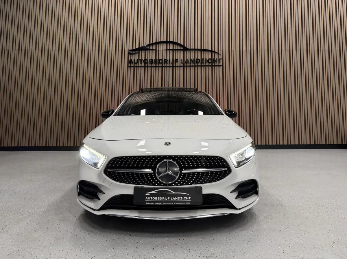 200 AMG | Pano | Sfeer | Camera