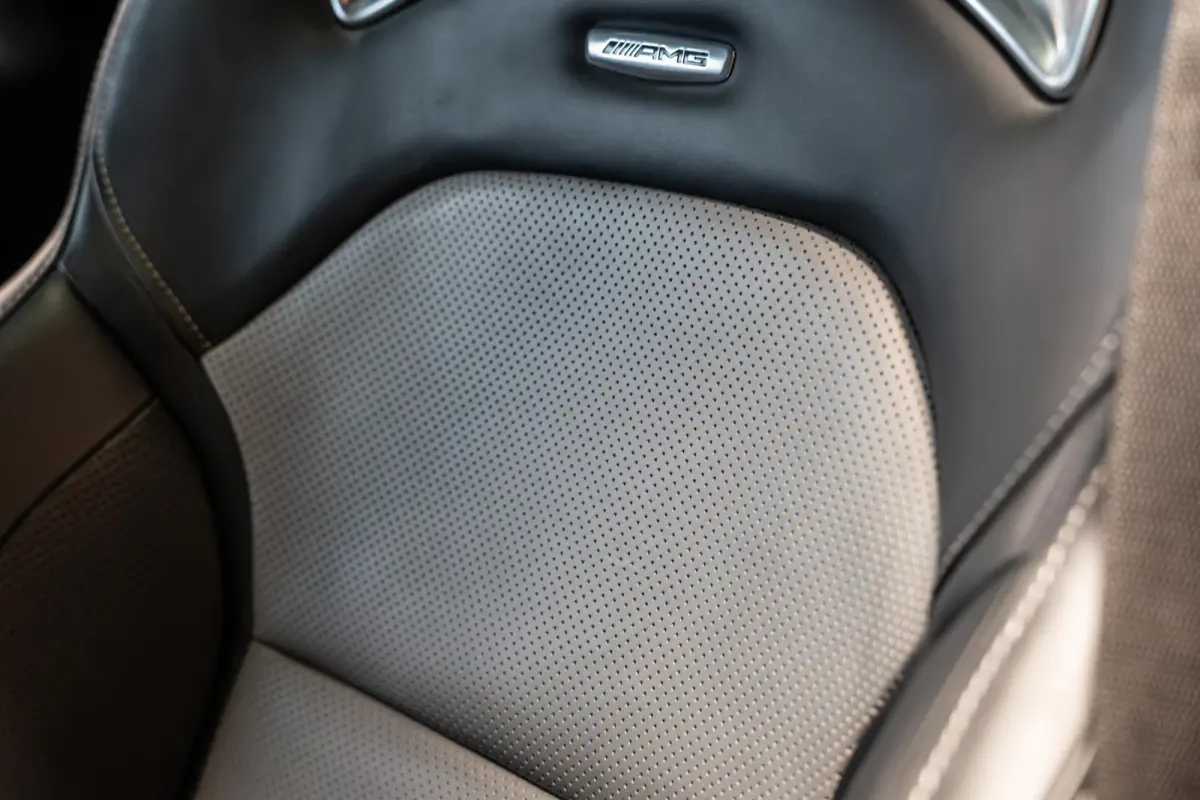 4.0 S Schaalstoelen | Full Carbon | Dealer Onderhouden