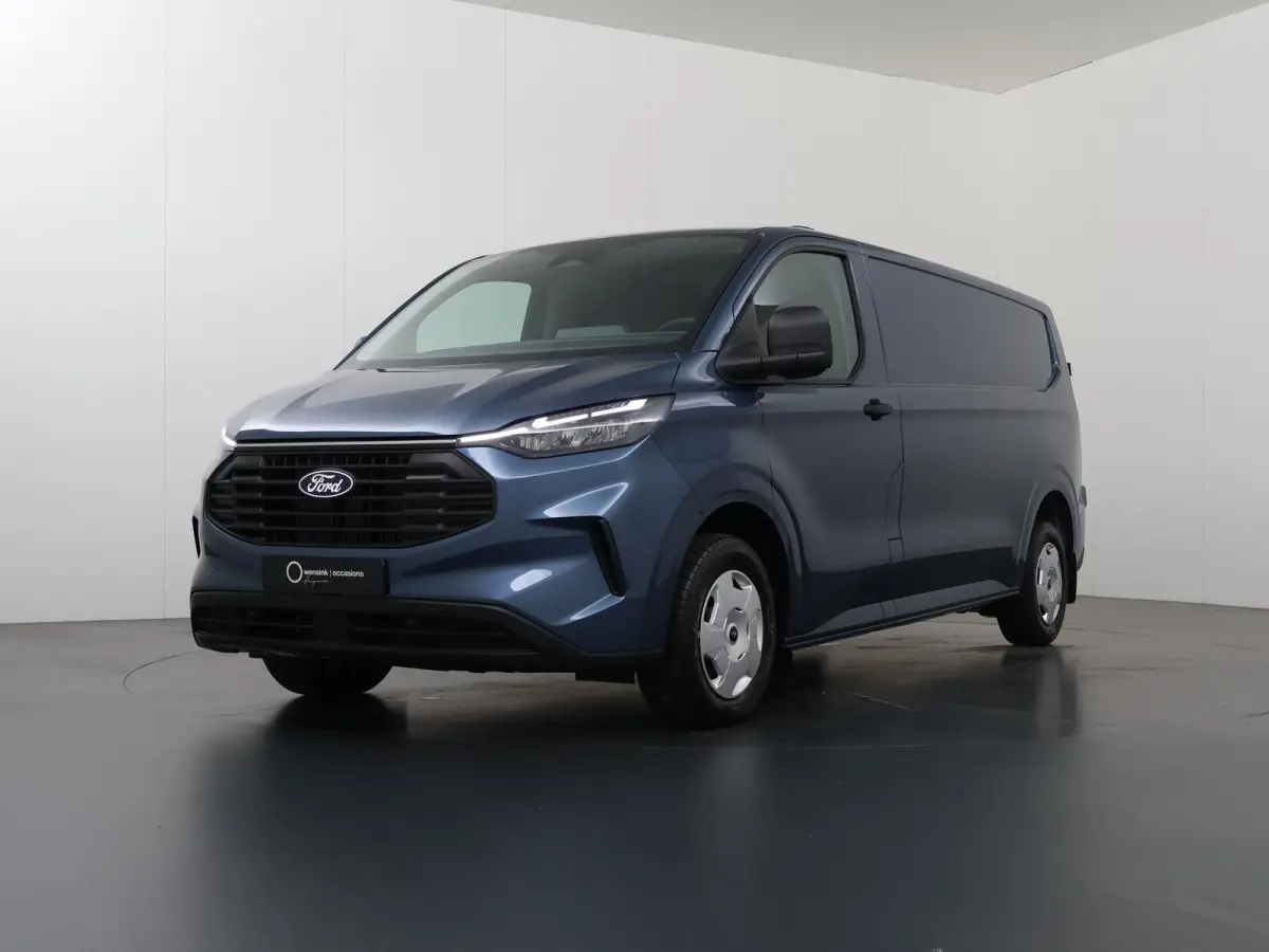 320 | 2.0 TDCI | L2 H1 | TREND | PARKEERCAMERA | APPLE CARPLAY | ANDROID AUTO | 3-ZITS | CLIMATE CONTROL | VOORRUITVERWARMING | CRUISE CONTROL | METALLIC LAK CHROME BLUE