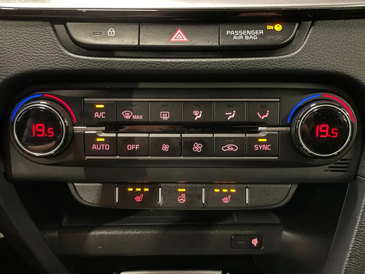 1.5 T-GDi GT-Line|160PK|AUTOMAAT|ACC|DIGITAL|KEYLESS|JBL|CARPLAY|ANDROID|STOEL+STUURVERW|CAMERA|CRUISE+CLIMA|