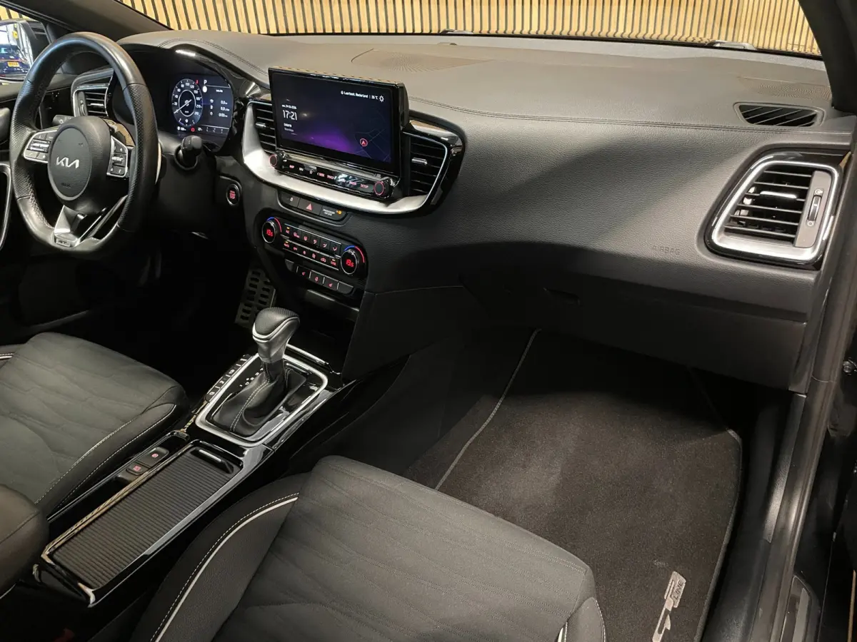 1.5 T-GDi GT-Line|160PK|AUTOMAAT|ACC|DIGITAL|KEYLESS|JBL|CARPLAY|ANDROID|STOEL+STUURVERW|CAMERA|CRUISE+CLIMA|