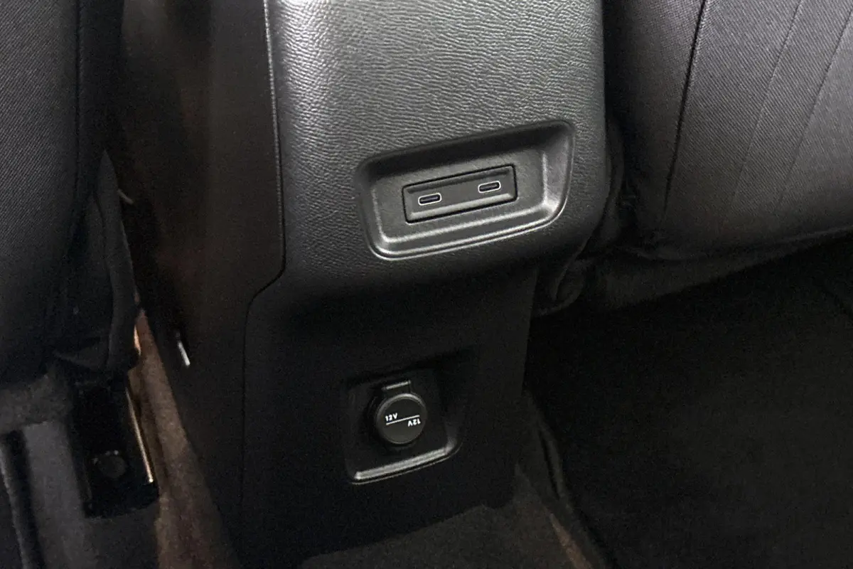 1.2 Turbo Hybrid Edition Achteruitrijcamera Apple CarPlay