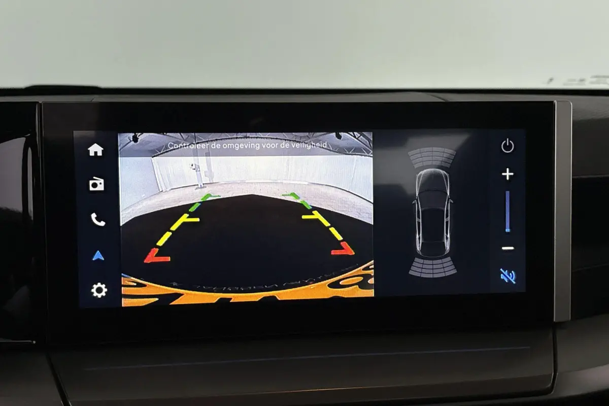 1.2 Turbo Hybrid Edition Achteruitrijcamera Apple CarPlay