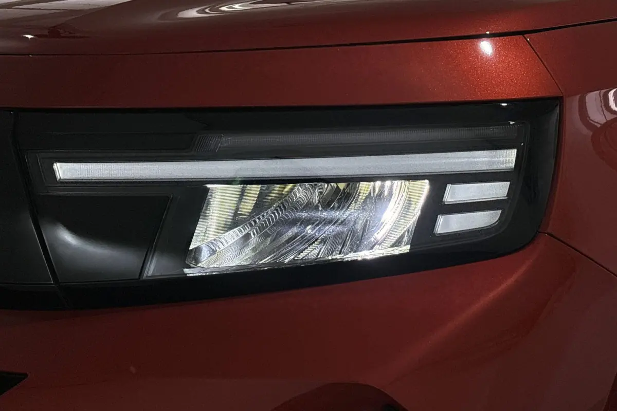 1.2 Turbo Hybrid Edition Achteruitrijcamera Apple CarPlay