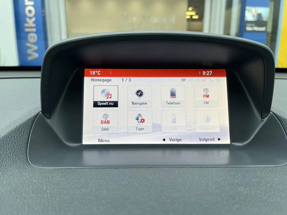 1.4 T Innovation | Climate Control | Cruise Control | Trekhaak | Achteruitrijcamera | Navigatie |
