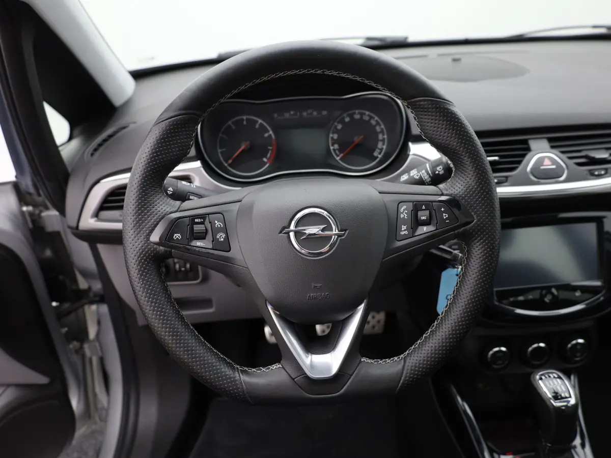 1.0 Turbo Cosmo | OPC-Line | Panodak | 17'' | Stuur & Stoelverw. | Camera | PDC V&A | Prijs Rijklaar!!