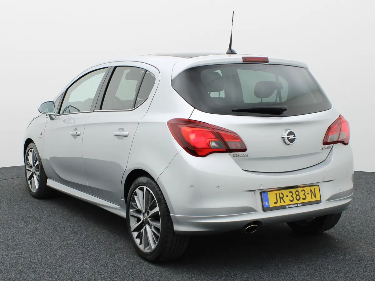 1.0 Turbo Cosmo | OPC-Line | Panodak | 17'' | Stuur & Stoelverw. | Camera | PDC V&A | Prijs Rijklaar!!