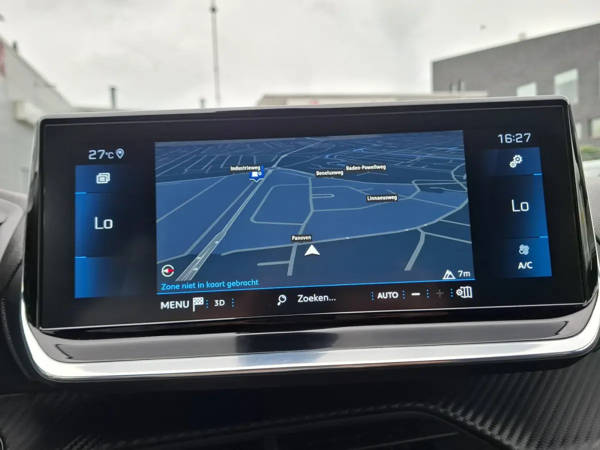 1.2 PureTech Allure Pack | Navigatie/Android/Apple Carplay | LM Velgen 16" | Cruise Control | Airco | LED Koplampen |