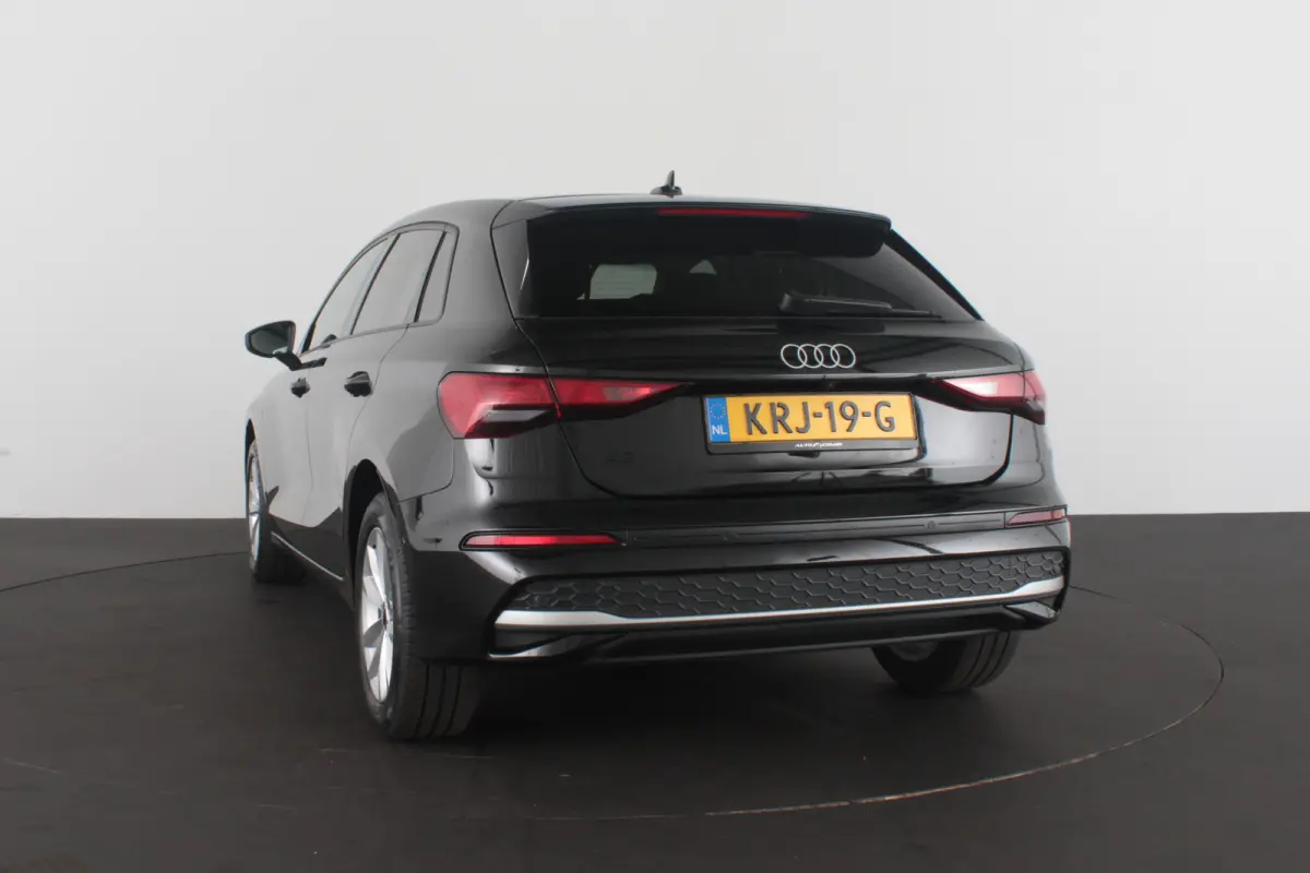 30 TFSI Pro Line > Leer/Camera/Adapt.cruise/getint gals