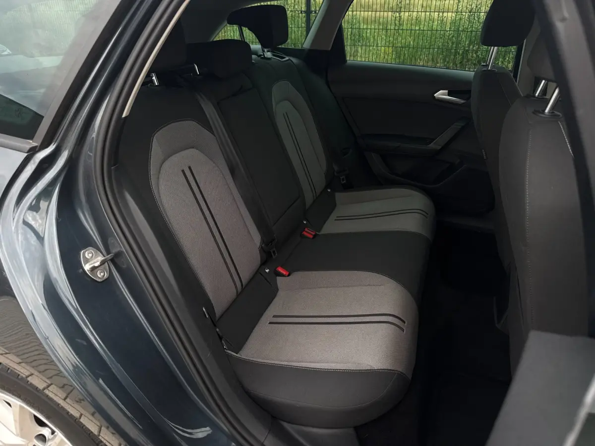 1.0 eTSI FR Business Intense | Carplay | PDC | ACC | Stoelverwarming |