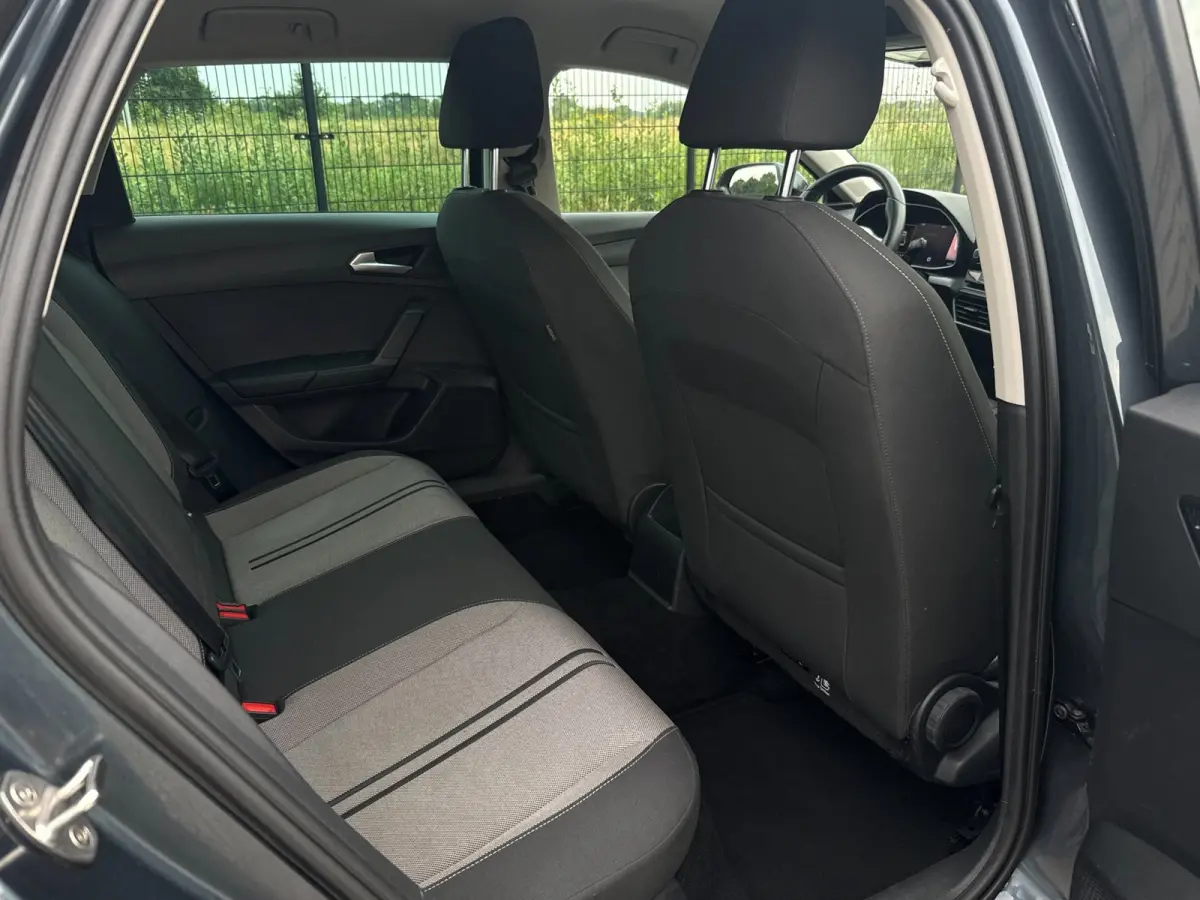 1.0 eTSI FR Business Intense | Carplay | PDC | ACC | Stoelverwarming |