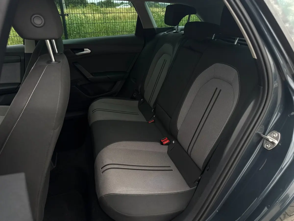 1.0 eTSI FR Business Intense | Carplay | PDC | ACC | Stoelverwarming |