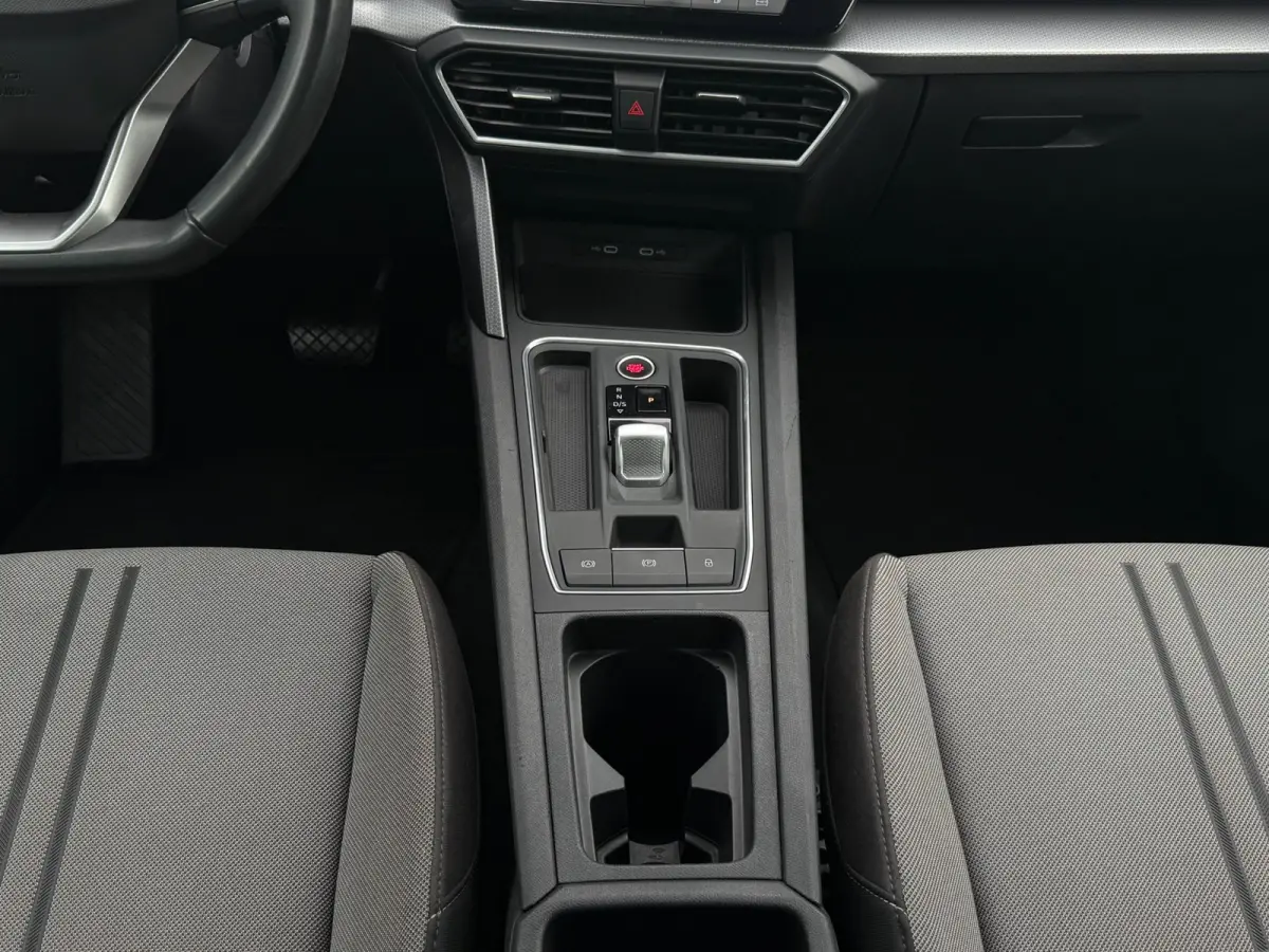 1.0 eTSI FR Business Intense | Carplay | PDC | ACC | Stoelverwarming |