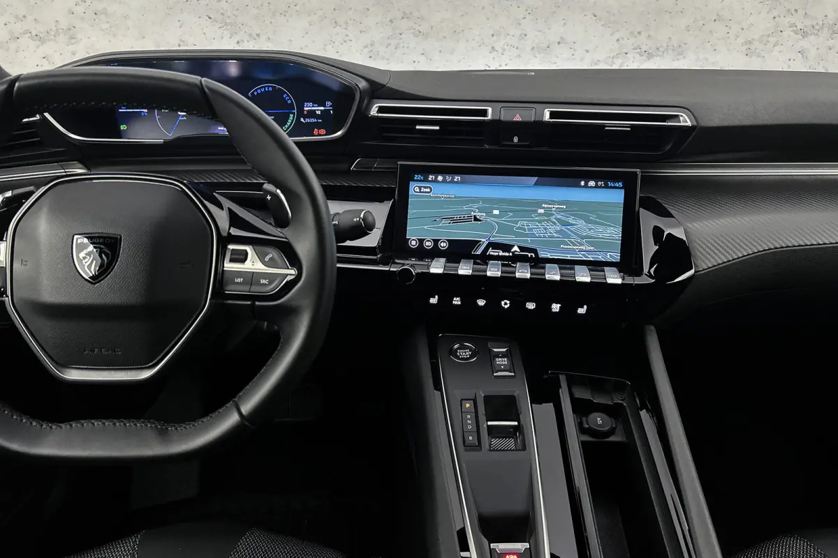 | KLH-01-N | 225 pk 1.6 Plug-in Hybrid | Draadloos Carplay | Adaptive Cruise | Camera rondom