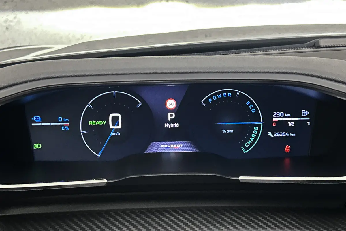 | KLH-01-N | 225 pk 1.6 Plug-in Hybrid | Draadloos Carplay | Adaptive Cruise | Camera rondom