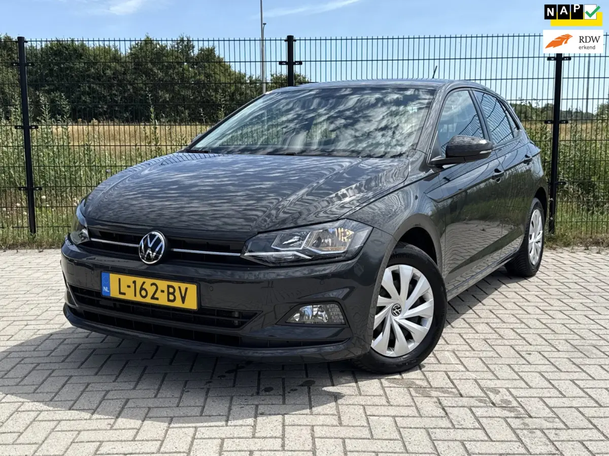 1.0 TSI Comfortline Business | Camera | Carplay | PDC |