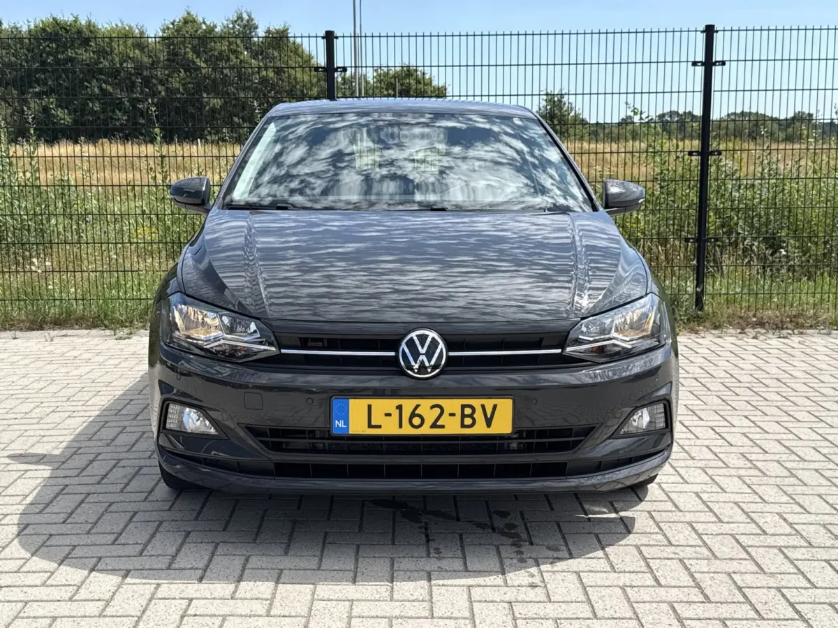 1.0 TSI Comfortline Business | Camera | Carplay | PDC |