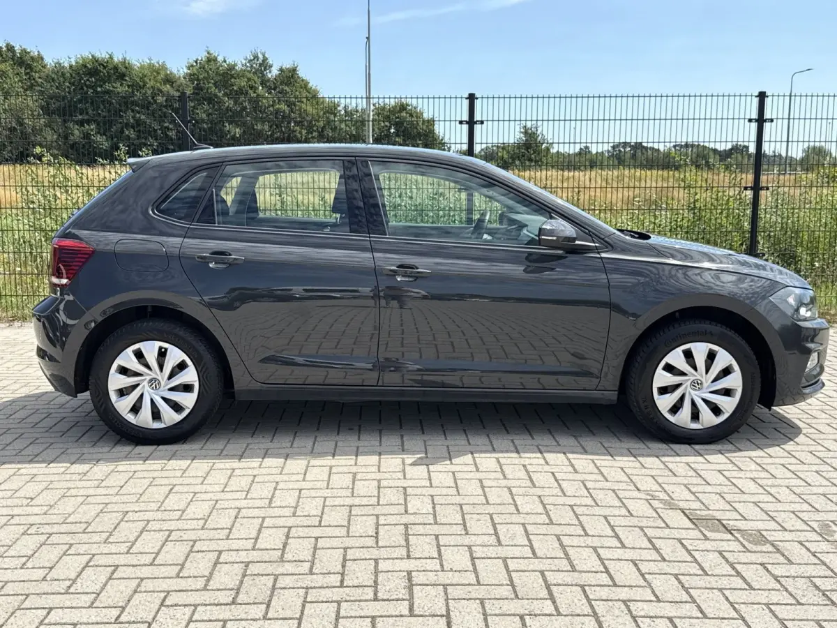 1.0 TSI Comfortline Business | Camera | Carplay | PDC |