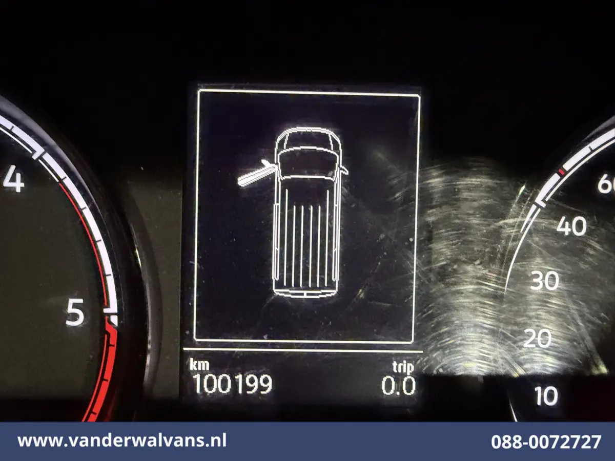 2.0 TDI 150pk L2H1 Euro6 Airco | Camera | Apple Carplay | 2500kg Trekhaak | Cruisecontrol Android Auto, Parkeersensoren, Leder, Bijrijdersbank