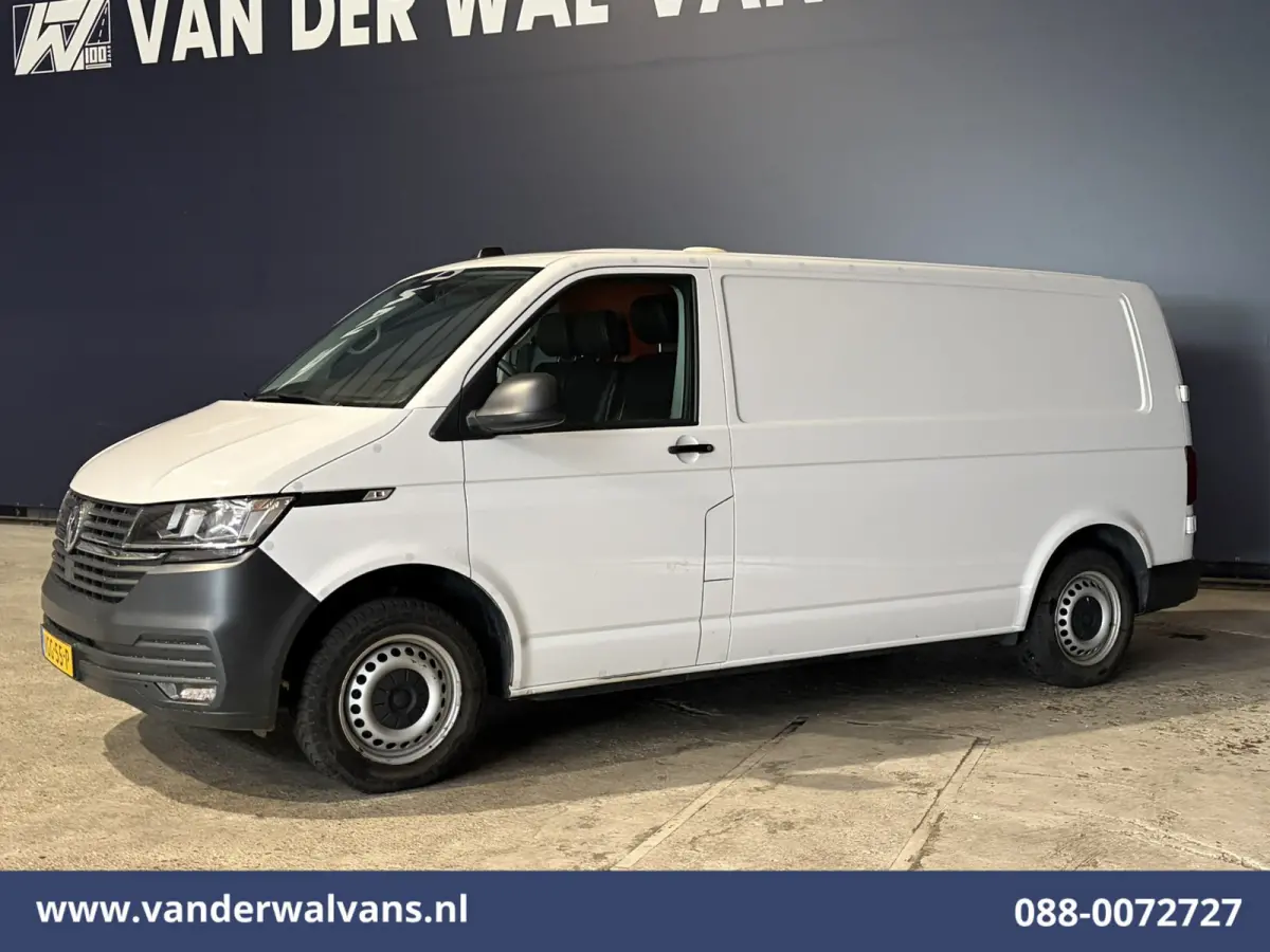 2.0 TDI 150pk L2H1 Euro6 Airco | Camera | Apple Carplay | 2500kg Trekhaak | Cruisecontrol Android Auto, Parkeersensoren, Leder, Bijrijdersbank